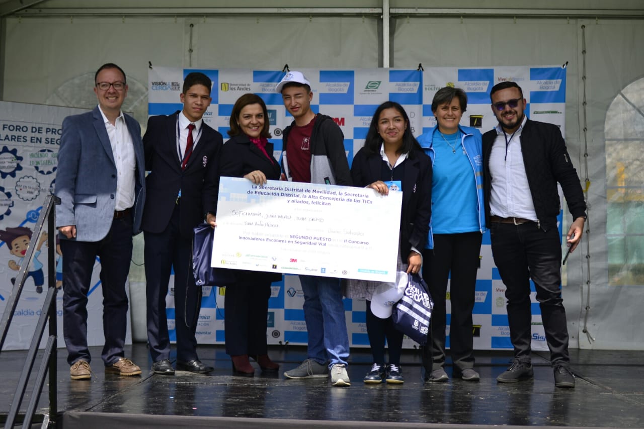 El Distrito premia Innovadores Escolares en Seguridad Vial