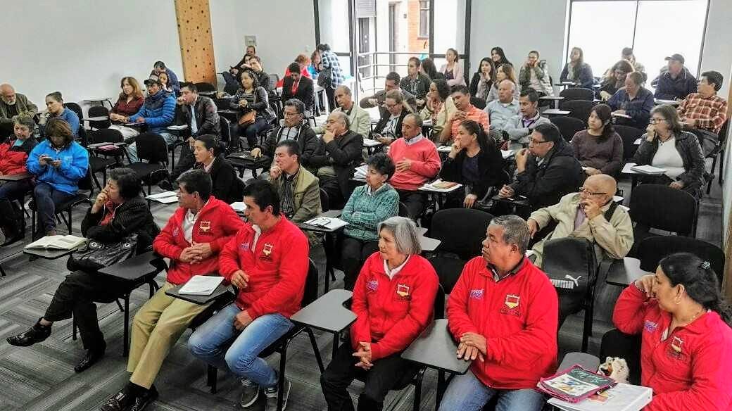 EMPRENDIMIENTO COMUNAL, TRABAJO DESDE LOS BARRIOS CON IMPACTO TERRITORIAL