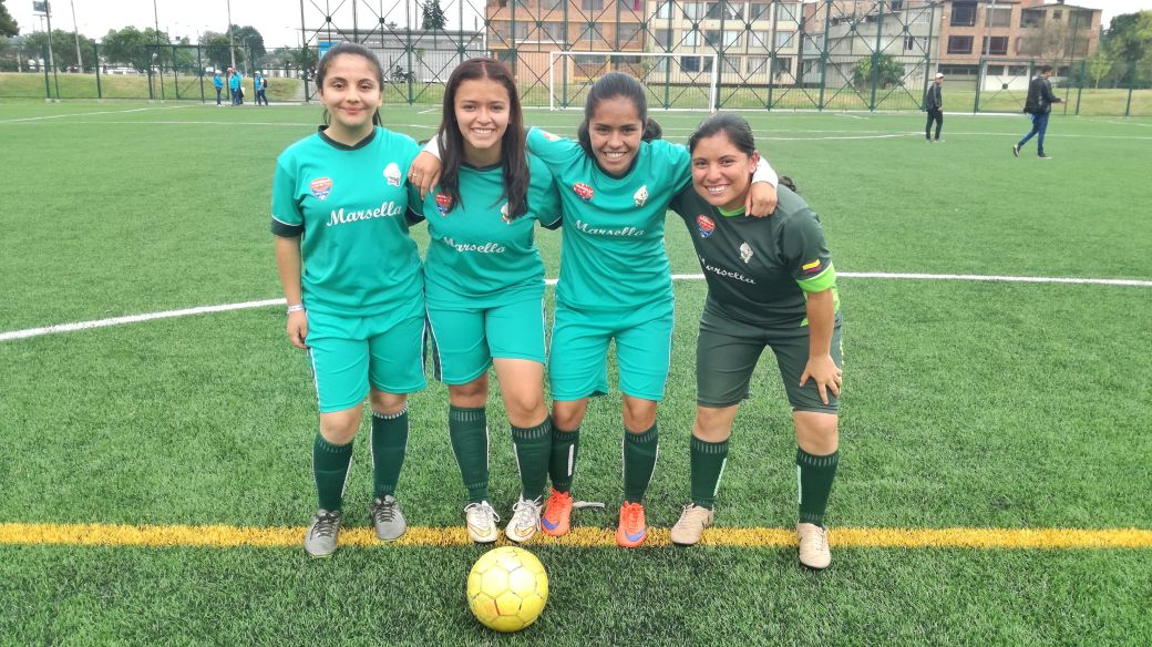  En una cancha y con un balón, niñas, niños y jóvenes de Kennedy le dicen no a la violencia contra la mujer