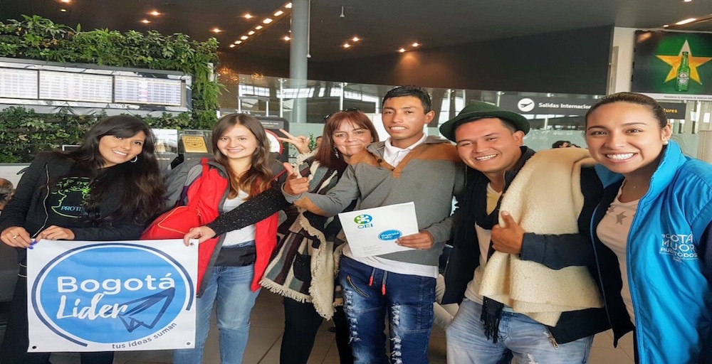 Pasajeros de Bogotá Líder con destino a España