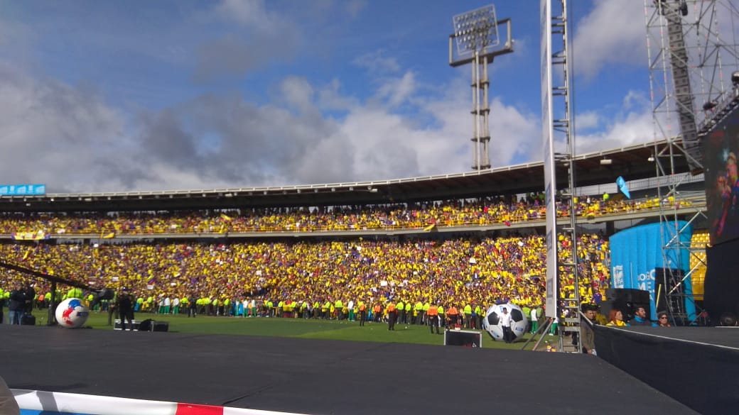 Ejemplar comportamiento en el recibimiento de la Selección Colombia