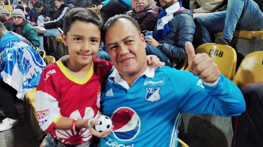 Hinchas de Santa Fe y Millonarios unidos por una sola pasión