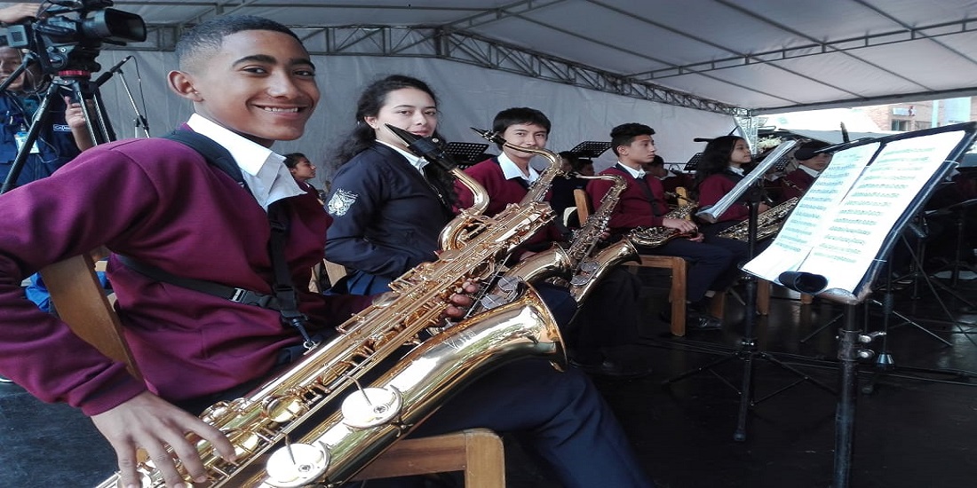 El concierto en la Zona Rosa que cautivó el corazón de niños y niñas bogotanos