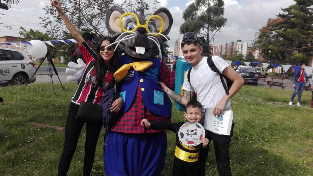 “Yosileo” y el IDPAC celebraron con las barras del América, el día de los niños