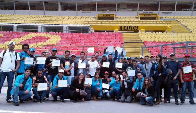  Los barristas de Bogotá recibieron su primera certificación en formación