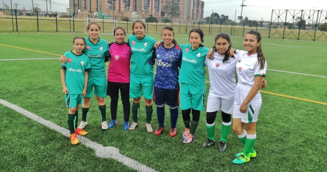  En una cancha y con un balón, niñas, niños y jóvenes de Kennedy le dicen no a la violencia contra la mujer