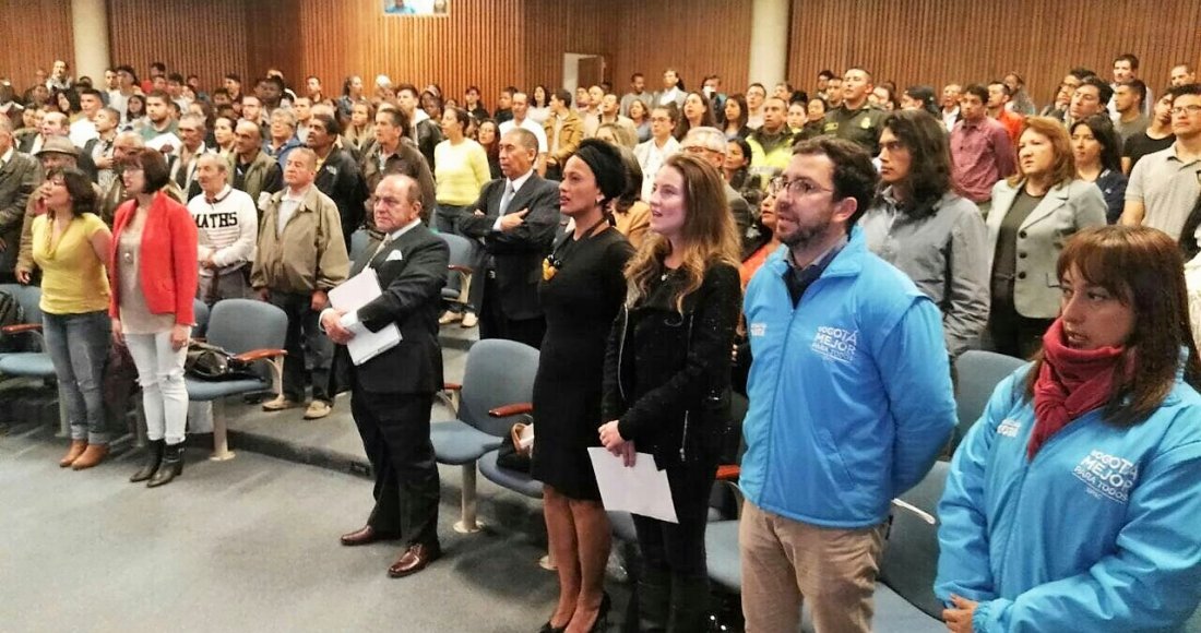 “Me enamoré del país por su gente y decidí quedarme en Bogotá”: un francés enamorado de Colombia, en conversatorio Transforma