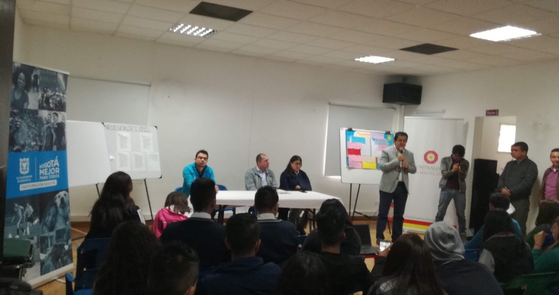 Jóvenes líderes conforman la Red Distrital de Contralores Estudiantiles, por una mejor educación