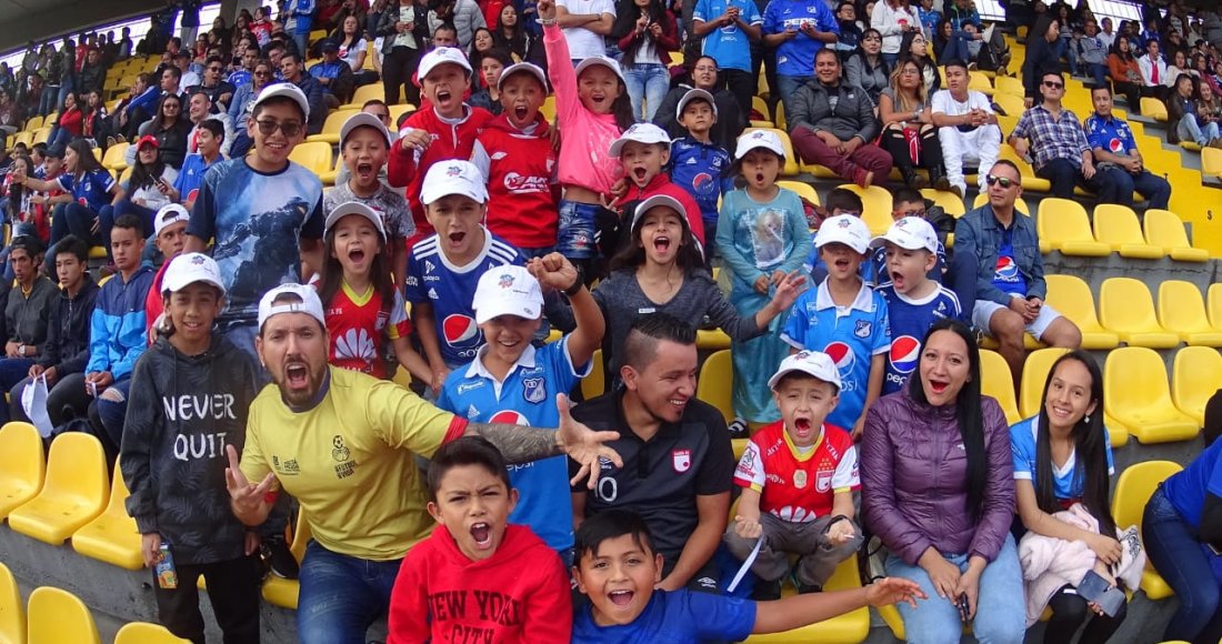 Bogotá agradece a los hinchas del fútbol