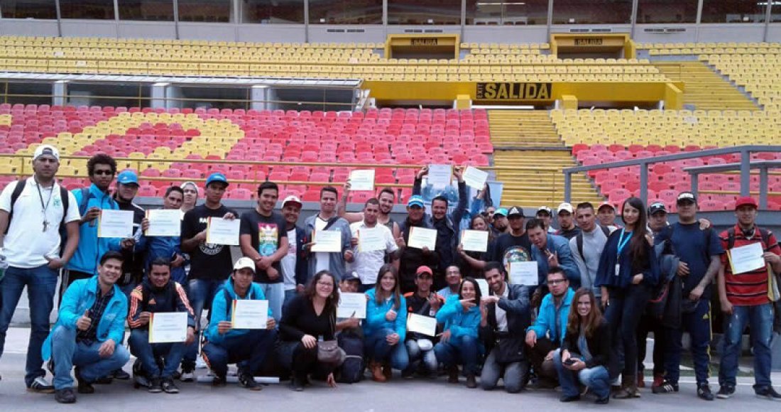  Los barristas de Bogotá recibieron su primera certificación en formación