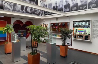 Primer Museo LGBTI de Bogotá reabre sus puertas en el ‘Mes del Orgullo Gay’