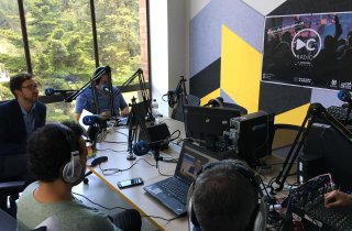 Histórico enlace de emisoras comunitarias a la señal de DC Radio